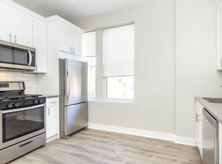 1923 W Schiller St #3R, Chicago, IL 60622