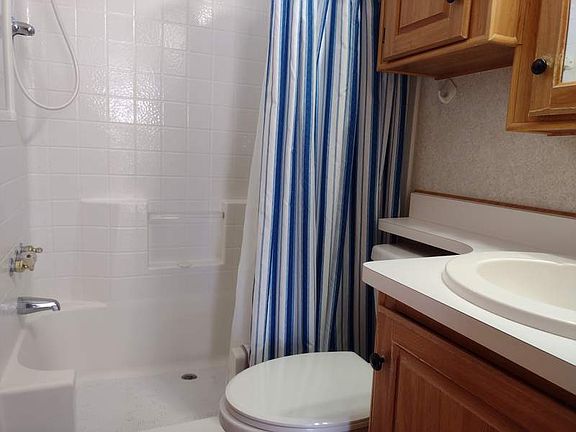 4th image of 600 S Idaho Rd #157