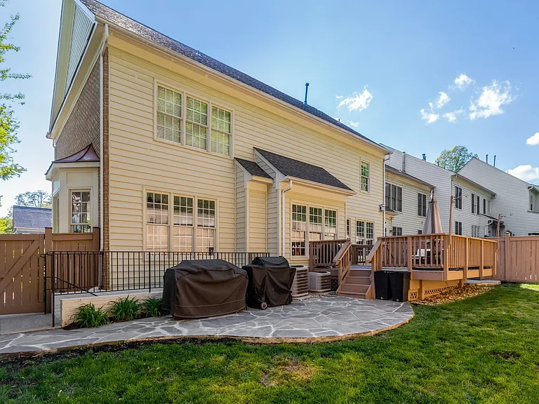 5231 Winter View Dr — Photo 91