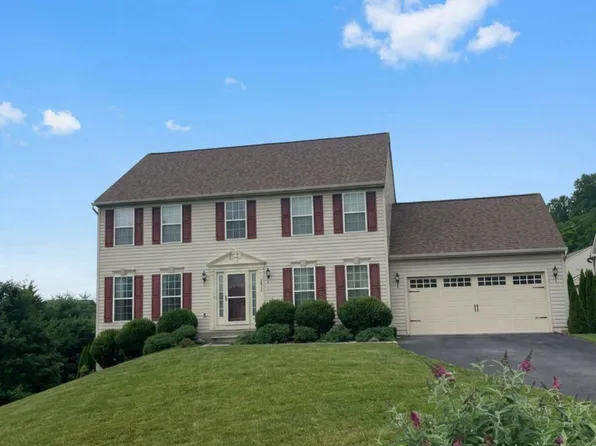 3413 Hartzdale Dr, Manchester, MD 21102