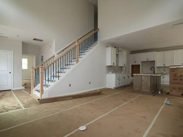 3147 Mission Olive Pl, New Hill, NC 27562