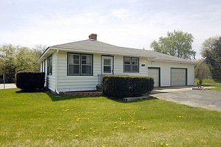 1st image of 4017 Old Grand Ave