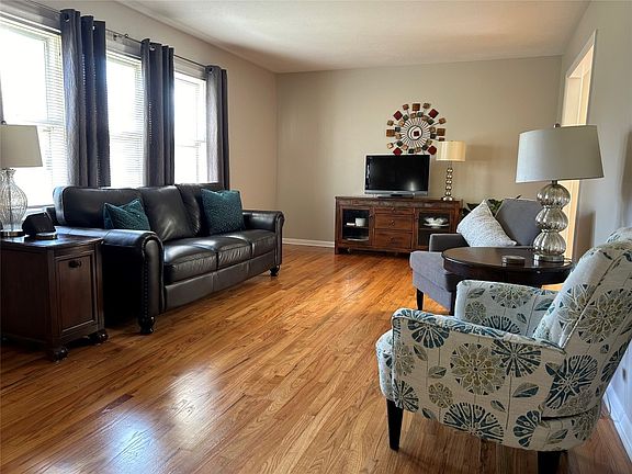 2nd image of 5314 Norris Dr