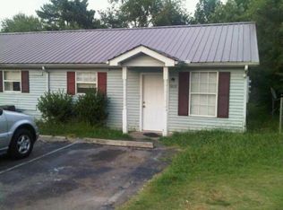 1015-1017 Riviera Dr, Murfreesboro, TN 37130