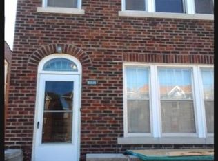 5144 Palm St #1ST, Saint Louis, MO