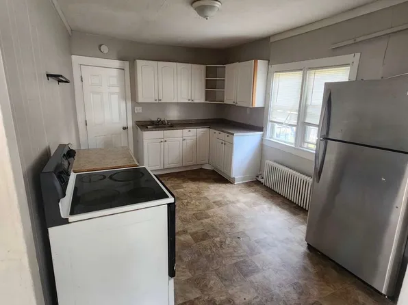 8 Warren St, Ellenville, NY