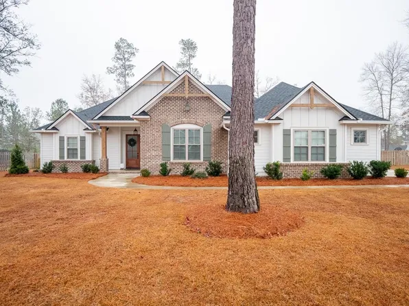 3857 Bear Holw, Valdosta, GA 31601