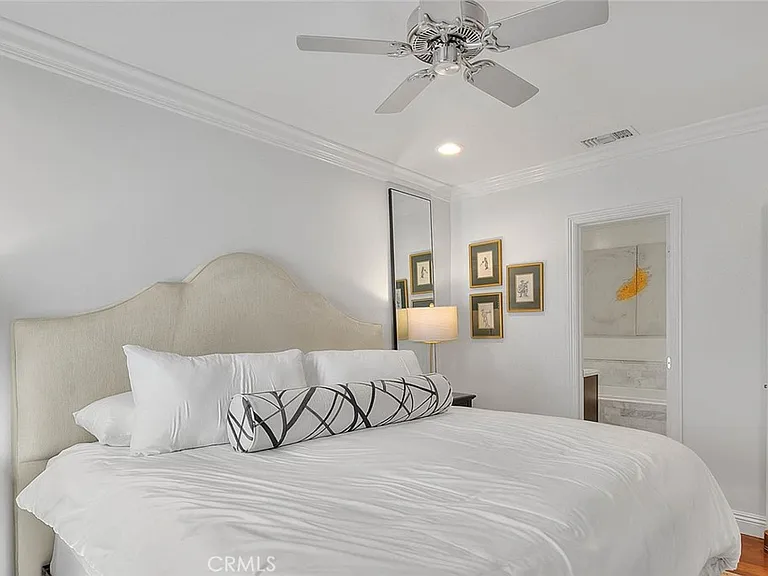 6505 W 84th St — Photo 13