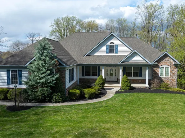 12 Woods Dr, New Providence, PA 17560