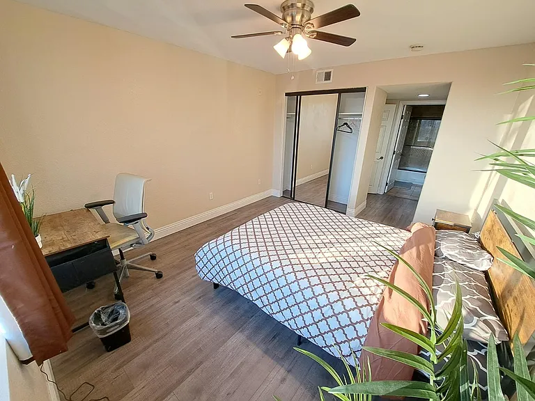 3975 Nobel Dr #A — Photo 12