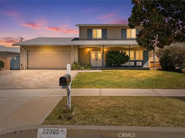22369 Espuella Dr, Santa Clarita, CA 91350