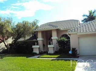 16071 Kelly Woods Dr, Fort Myers, FL 33908