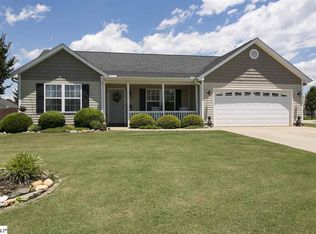 100 Countryglen Ct, Greer, SC 29651