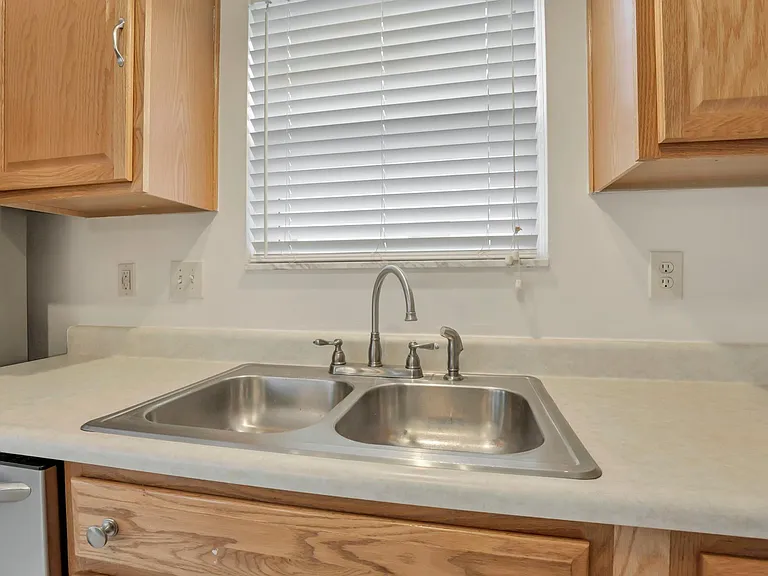 522 Farm Hill Ct — Photo 11