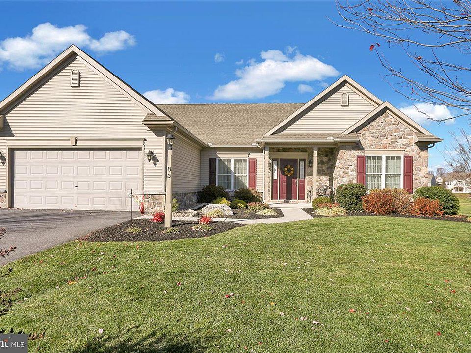 1st image of 83 Apple Blossom Ln