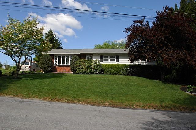 2nd image of 178 Florence Dr