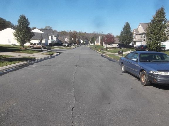 5th image of 6832 Goldenwillow Dr