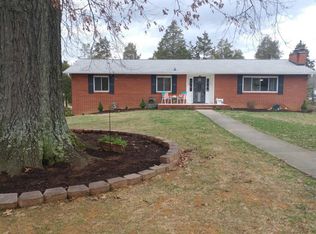 106 Dartmouth Cir, Oak Ridge, TN 37830