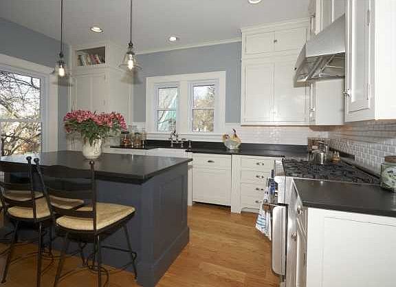5th image of 7 Linden Pl