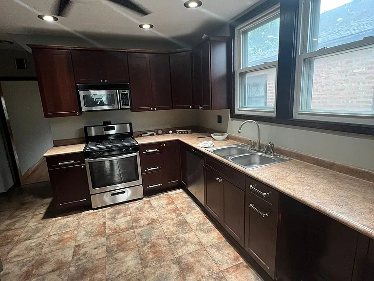 6112 S Keating Ave — Photo 10