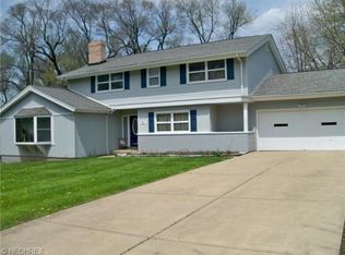 1395 Forest Hills Blvd, Cleveland Heights, OH