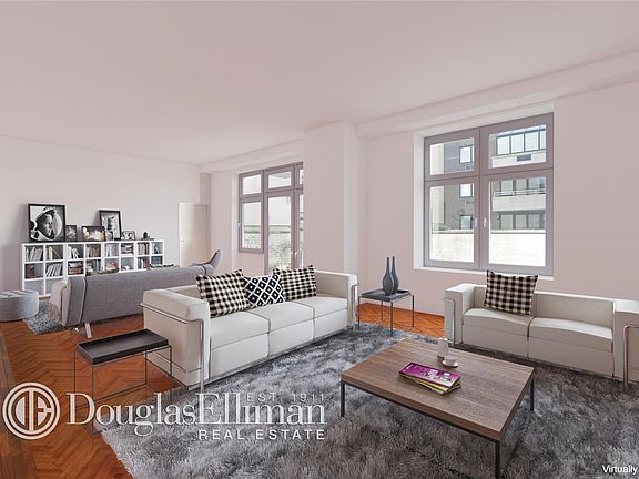 4th image of 216-218 E 47th St #2A