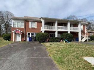 2882 Willow Cove Dr APT B, Winston Salem, NC 27107