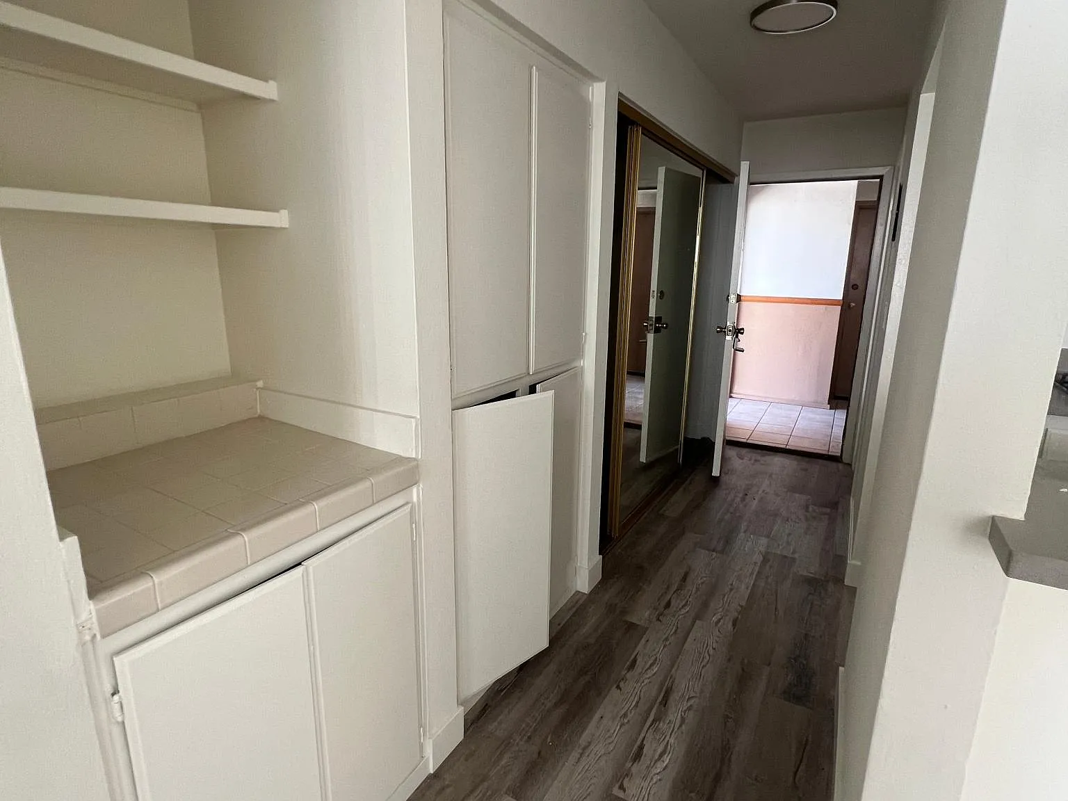 Studio, 385 sqft, $1,550 — Photo 4