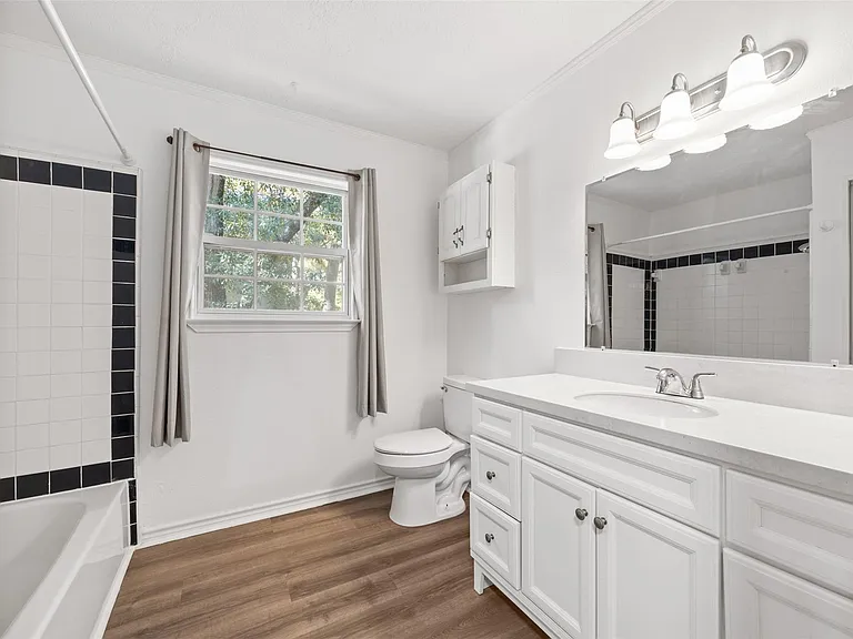 12 Dewthread Ct — Photo 15