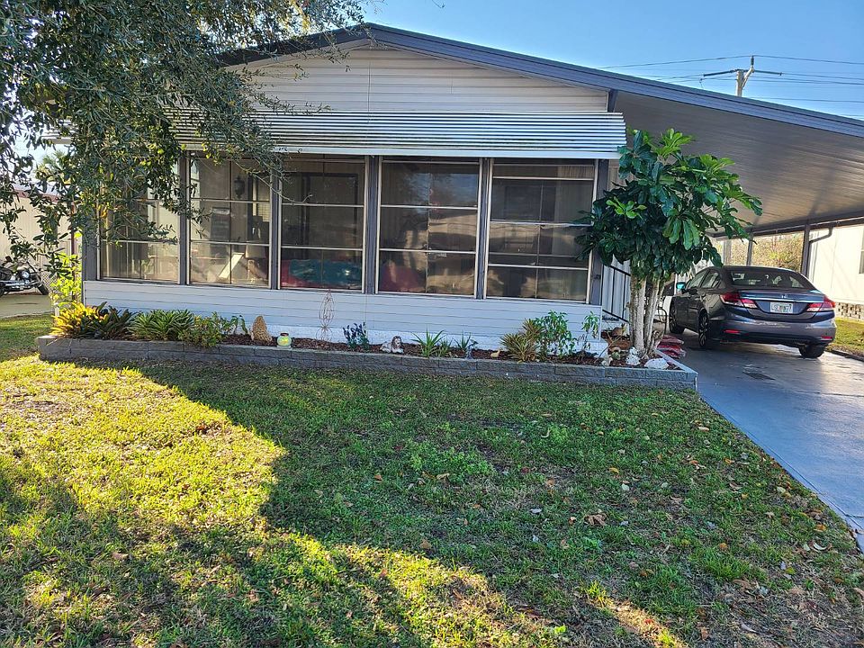 1st image of 222 Windsor Dr
