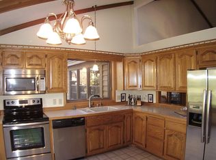 13005 56th Ave N, Plymouth, MN 55442