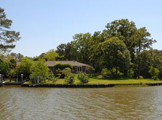 3119 Bray Rd, Virginia Beach, VA 23452