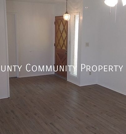 3rd image of 7416 Palm Ave