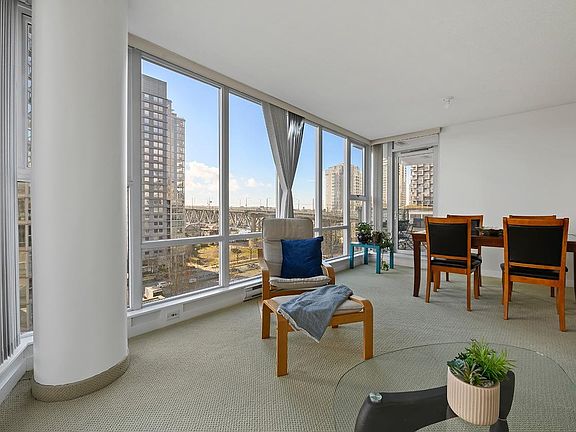 3rd image of 550 Pacific St #802