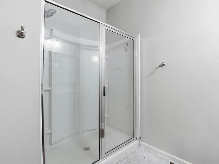 4864 Breeze Way — Photo 17