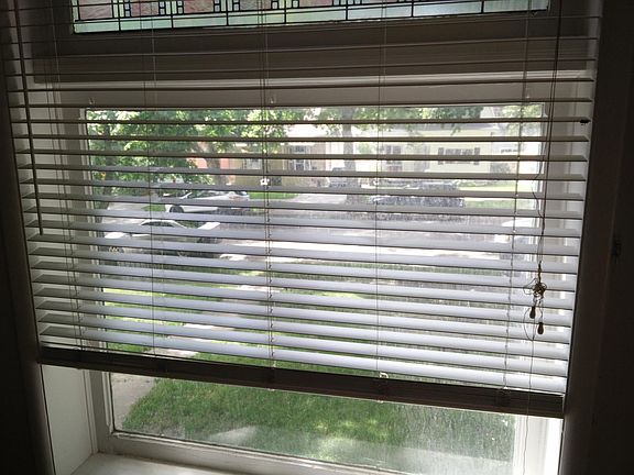3rd image of 129 S McClelland St APT 2