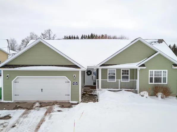 19 Kehough Ct, Cornwall, PE C0A 1H5