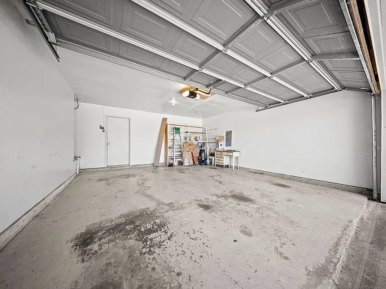1444 Atkins St — Photo 25