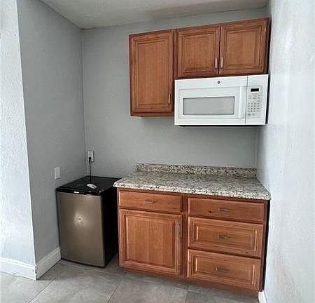 3rd image of 3684 Ne 11th Ave