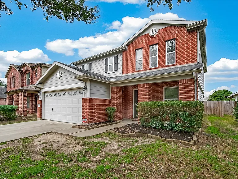 18302 Walden Gate Ln — Photo 4