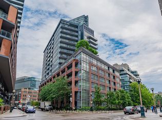 15 Bruyeres Mews #502, Toronto, ON M5V0A7