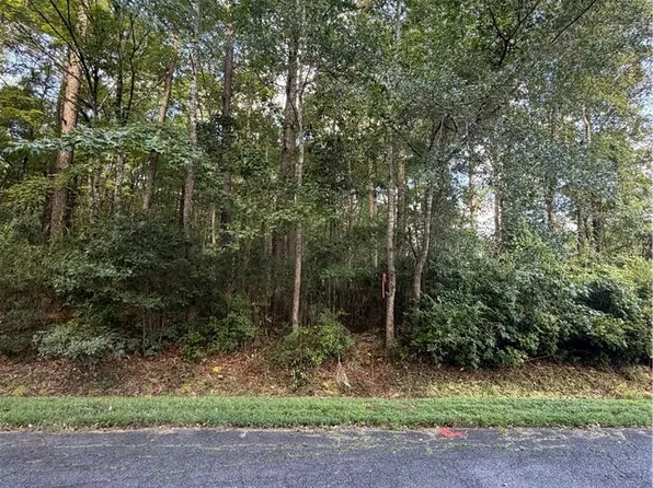 37 Darden St, Chesapeake, VA 23322