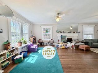 72 Colony Rd, New Haven, CT 06511