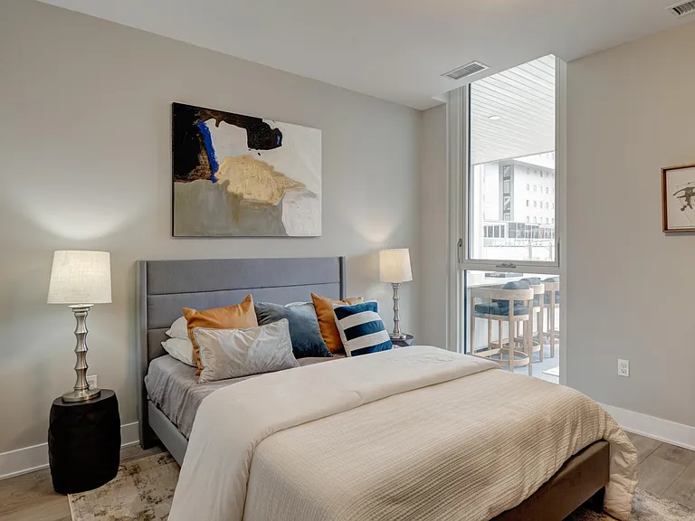 THE RHONE featuring the Saone Penthouse Collection — Photo 36