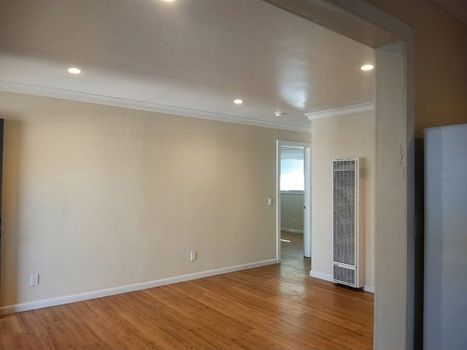 1st image of 521 S Willard Ave #6
