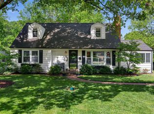 1019 Woodgate Dr, Saint Louis, MO