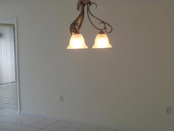 5th image of 5600 N Flagler Dr APT 2604