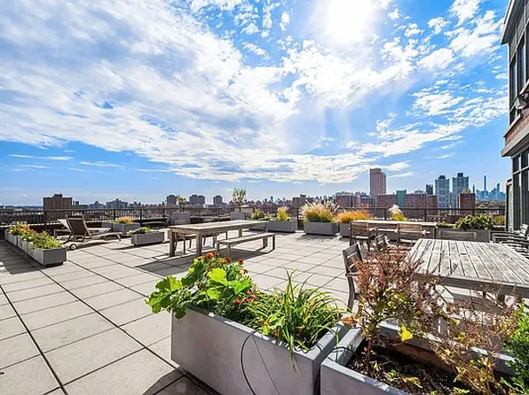 1485 Fifth Avenue 24F image 15 of 15