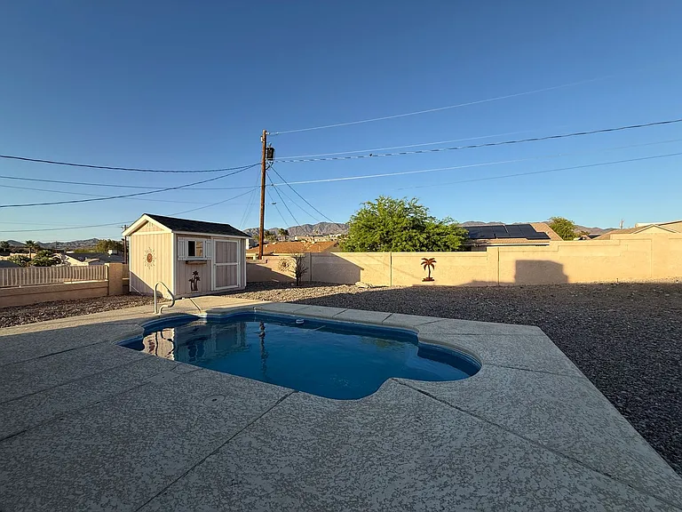980 Joshua Tree Dr — Photo 18