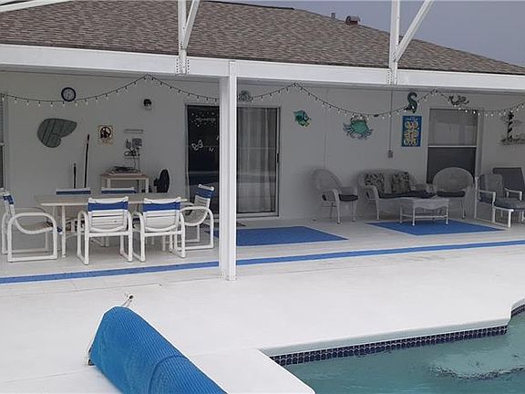4th image of 712 Grovepark Dr